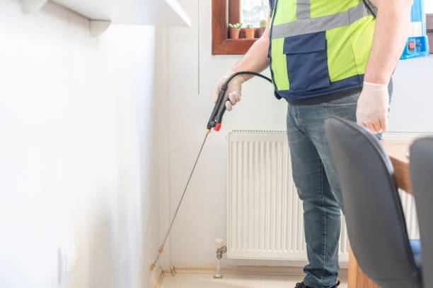 Best Commercial Pest Control Services  in Munhall, PA